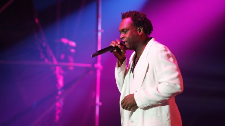 Dr. Alban взриви Зала Фестивална с хитовете си от 90те