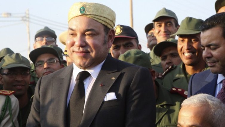 Първи уличен протест срещу разходите на краля в Мароко