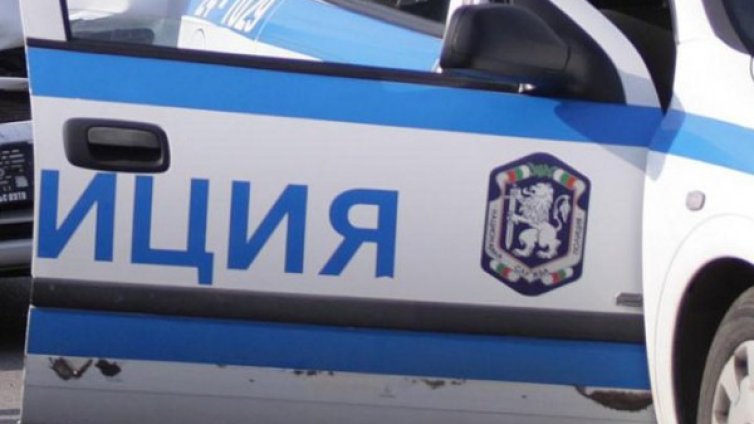 Камион с поща на US армията катастрофира 