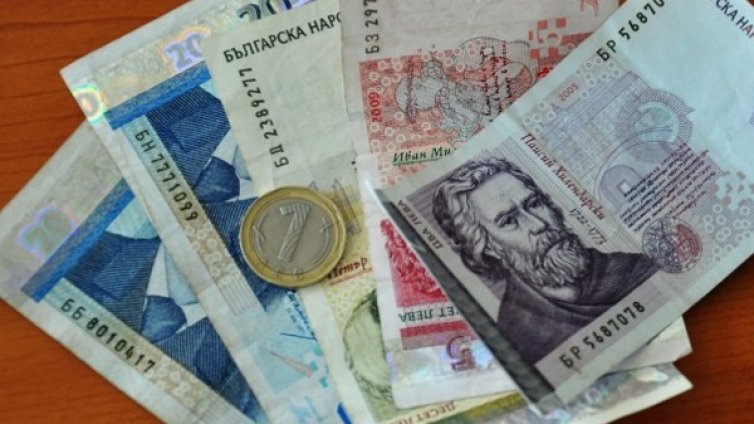 Закопчаха 40-годишен, искал да измами възрастен мъж 