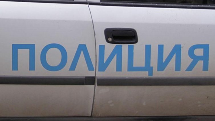Мъж се опита да открадне храна от магазин в Елин Пелин