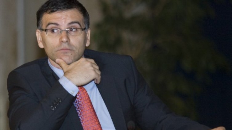 Искам хората да са добре не само по Коледа, каза Дянков