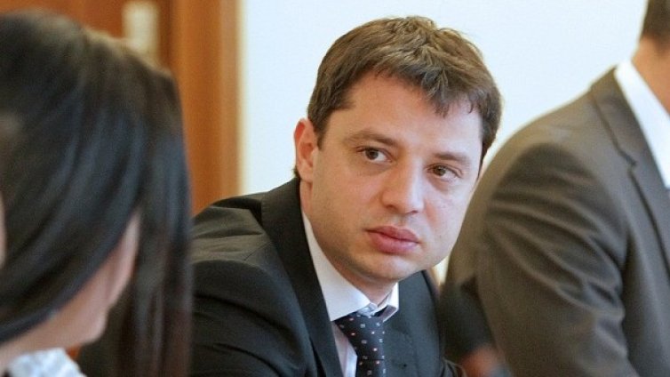 Добрев: Залагаме на инвестиции в иновации 