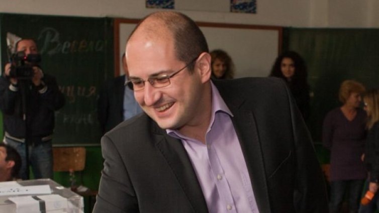 От партията на Кунева за "Южен поток": Лъжи, опаковани в целофан