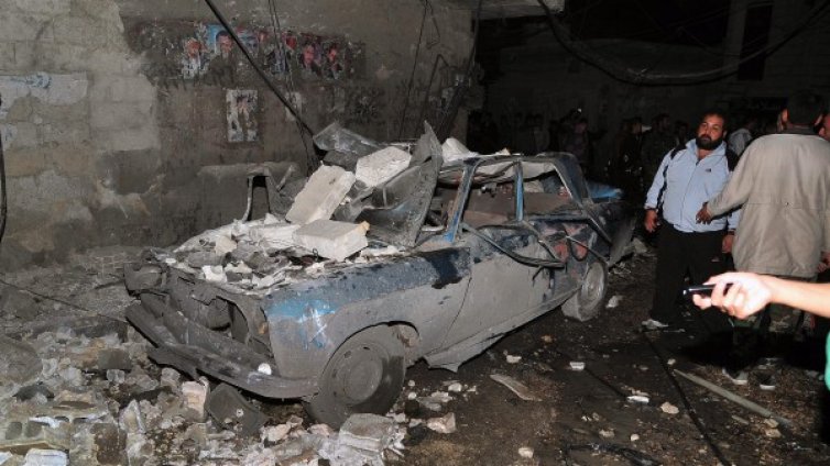 Кола-бомба уби 15 и рани 24 в Сирия
