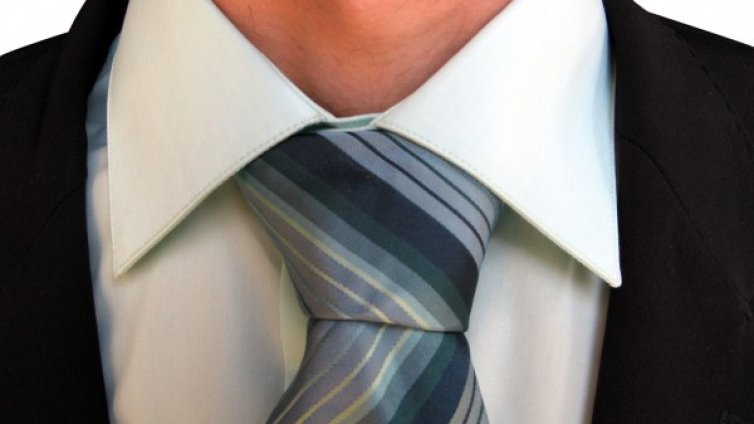 Разконспирирайте неподходящия служител 