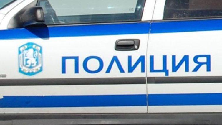 Пиян се опита да удари полицай в Свищов