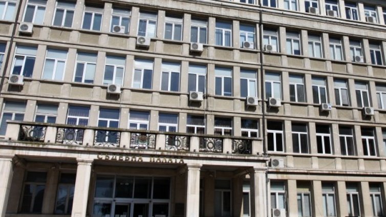 Заплашиха с бомба съдебните палати във Варна 