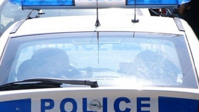 Възрастна жена загина, след като бе пометена от кола 