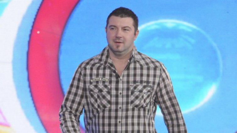 Нед: Не мога цял живот да съм келеш!