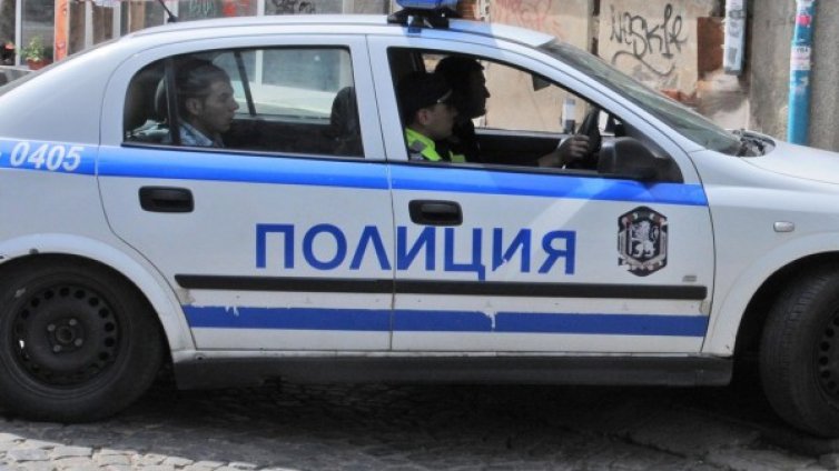 Пакет пред Американското посолство вдигна на крак МВР