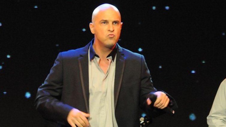 Светльо Витков изпя песен на Криско