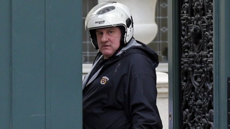 Депардийо може да си вземе руския паспорт още днес