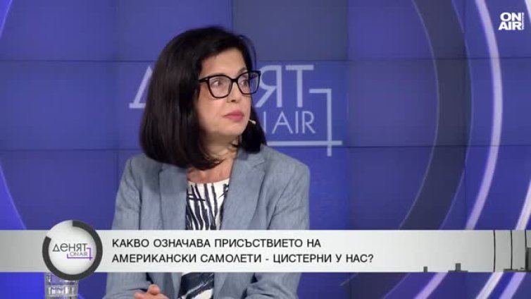 Меглена Кунева: Външна политика не се определя от моментни събития