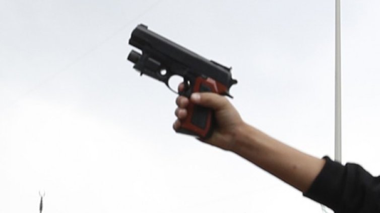 Мъж ограби тото, размахва детски пистолет