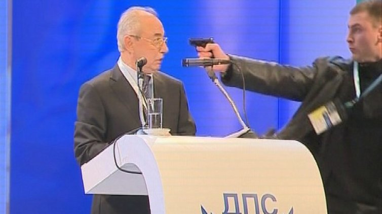 Октай Енимехмедов нямал психично заболяване и не е пил 