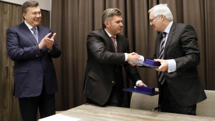 Украйна и Шел подписаха за добив на шистов газ 