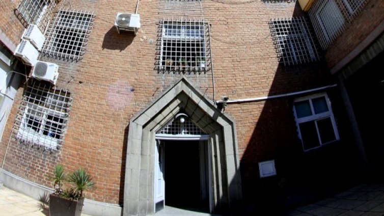 100% избирателна активност в затвора в Пловдив