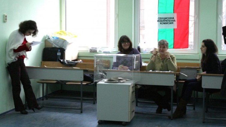 Референдумът - тест преди парламентарните избори 