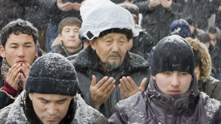 Без кирилица от 2015 година в Казахстан