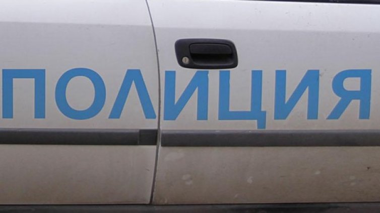 Осмокласник преби седмокласник в училище 
