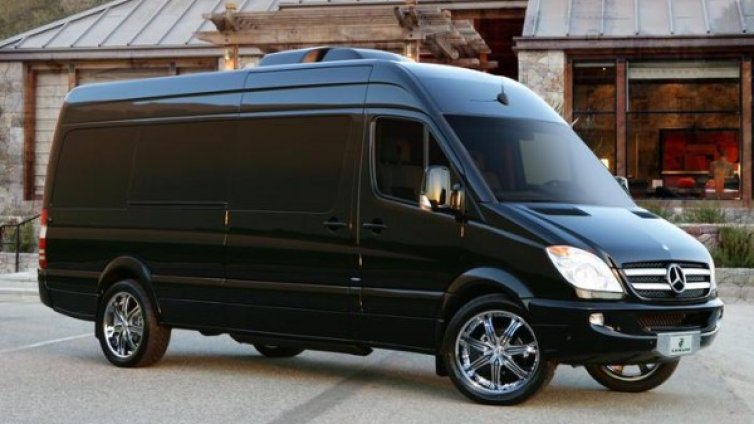 На път с двустаен апартамент