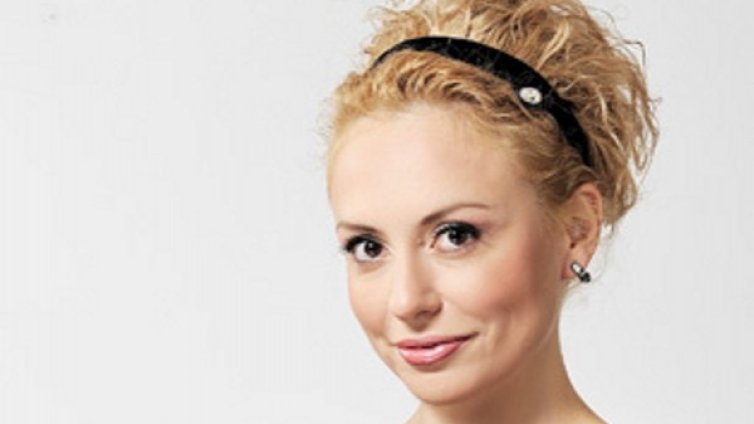 "Приказки за виолончело" разказва Стефания Колева