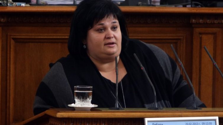 Няма шега, няма измама &ndash; ГЕРБ гласува оставката на Борисов 