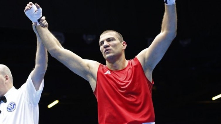 Тервел Пулев е на финал за купа "Странджа"