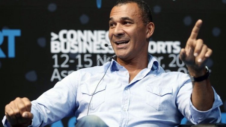 Рууд Гулит убеден: Моуриньо се връща в Челси