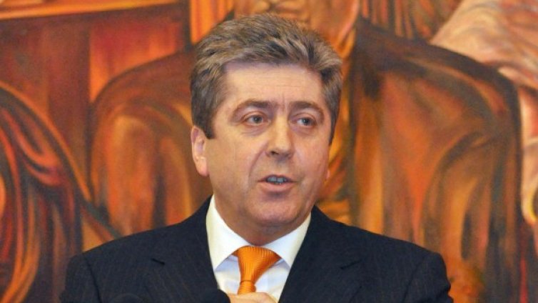 Премиерът прави анти-ДПС кампания, заподозря Първанов