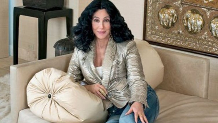 Шер показа вдъхновения си от Индия дом