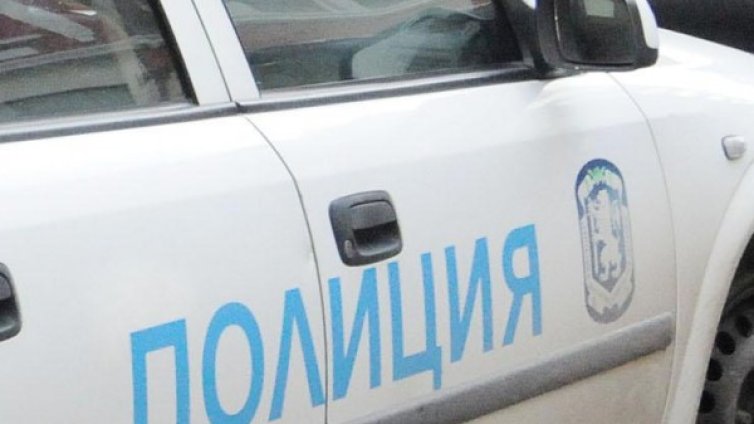 Арендатор на язовир гърми с пушка по бракониери