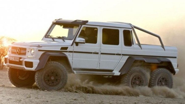 6x6 = Mercedes-Benz G63 AMG