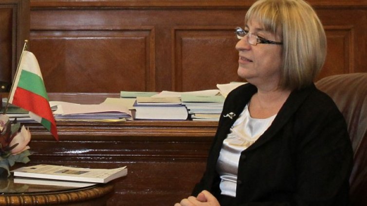 Това НС да приеме закона за образованието, искат майки 