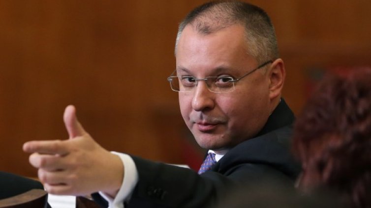 Все едно Жан Виденов да беше поискал втори мандат!