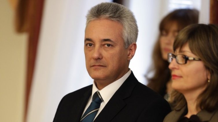 Райков е демократ и патриот, радват се сините 