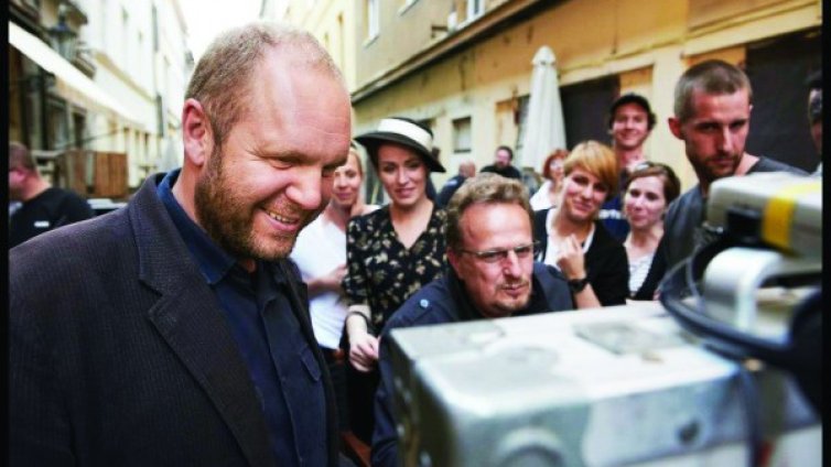 "В сянка" с Давид Ондричек