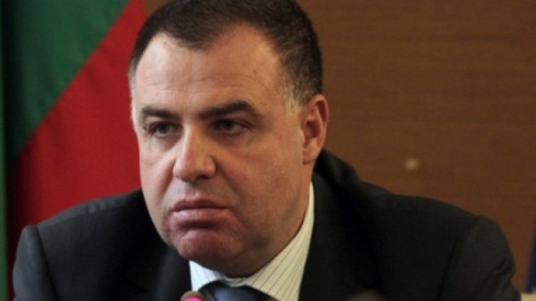 Борисов ще размаже Станишев, сигурен е Найденов 