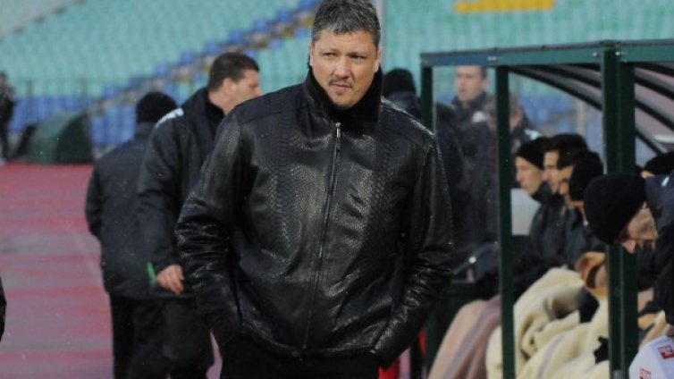 Любо Пенев обеща: Отиваме за победа в Дания