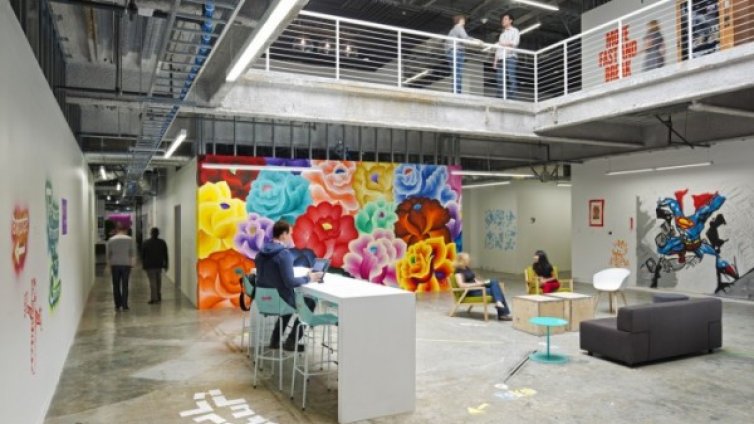 Офисът на Facebook в Менло Парк 