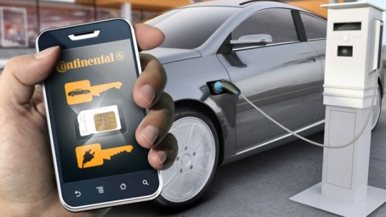Автомобилите ще се палят със смартфон