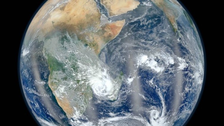 Мощна магнитна буря ще връхлети Земята