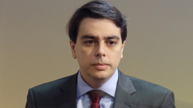 Рокади в енергетиката - очаквайте скоро! 