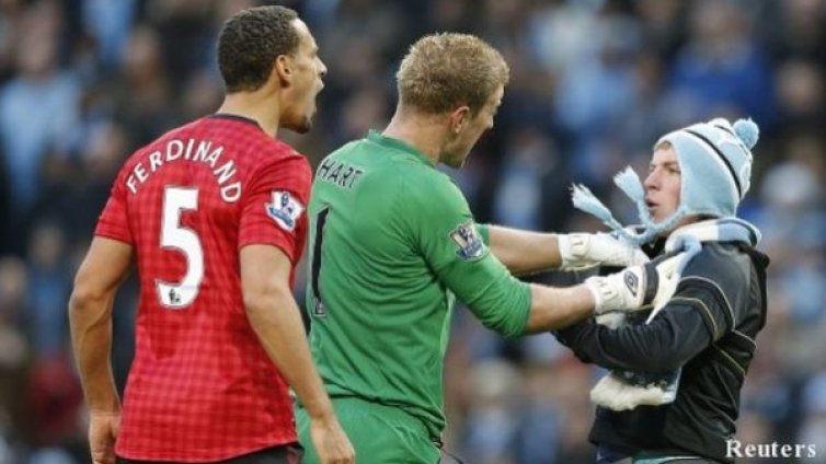 Рио Фърдинанд все още е в плановете на Рой Ходжсън