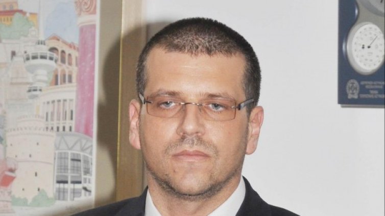 Ходим по тънък лед, предупреди Калин Георгиев