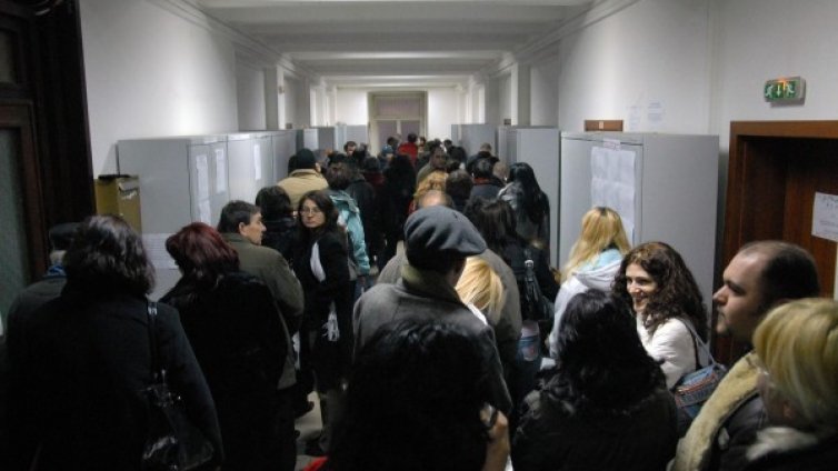 Последен срок за данъчните декларации 