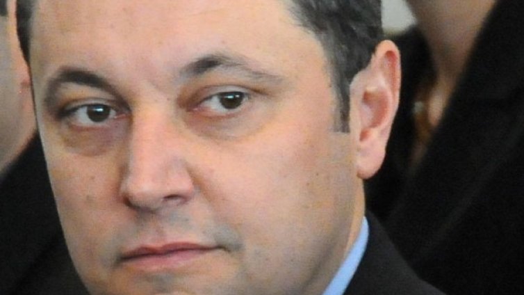 РЗС видя заговор между Костов, Станишев, Местан и Кунева