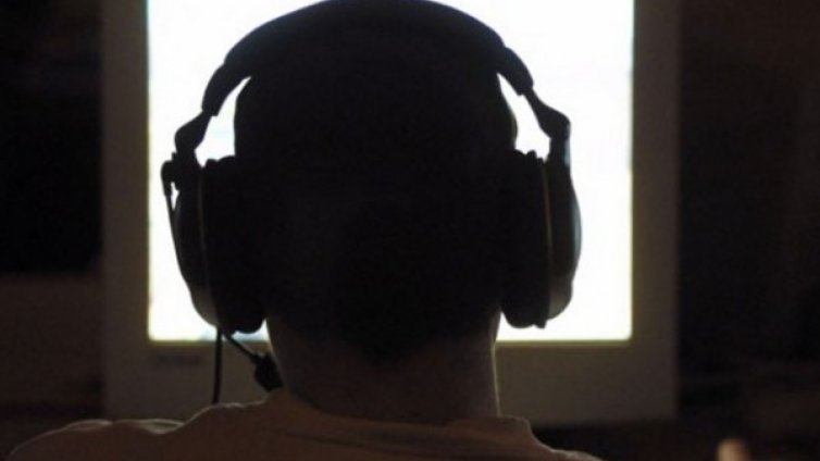 "Докато в МВР са "и тоягата, и микрофонът", все ще е така"