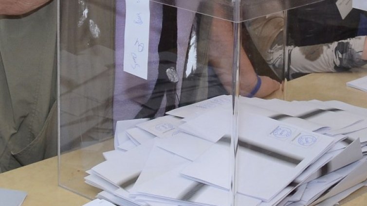 ЦИК: ГЕРБ - 31%, Коалиция за България - 27 %